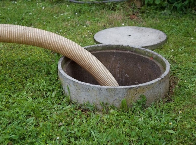 Bảng báo giá rút hầm cầu quận 2 cho các hộ gia đình
