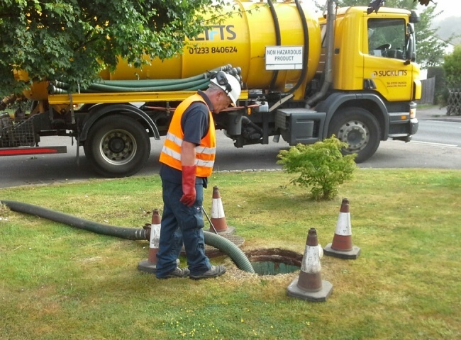 Rút hầm cầu huyện Cần Giờ Minh Đức chỉ dấu hiệu nhận biết lừa đảo