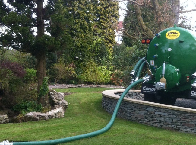 dịch vụ rút hầm cầu huyện Hóc Môn