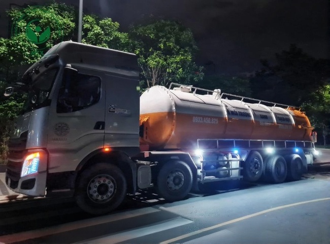 Dịch vụ thu gom r&aacute;c thải c&ocirc;ng nghiệp với quy tr&igrave;nh nhanh ch&oacute;ng, tiện lợi